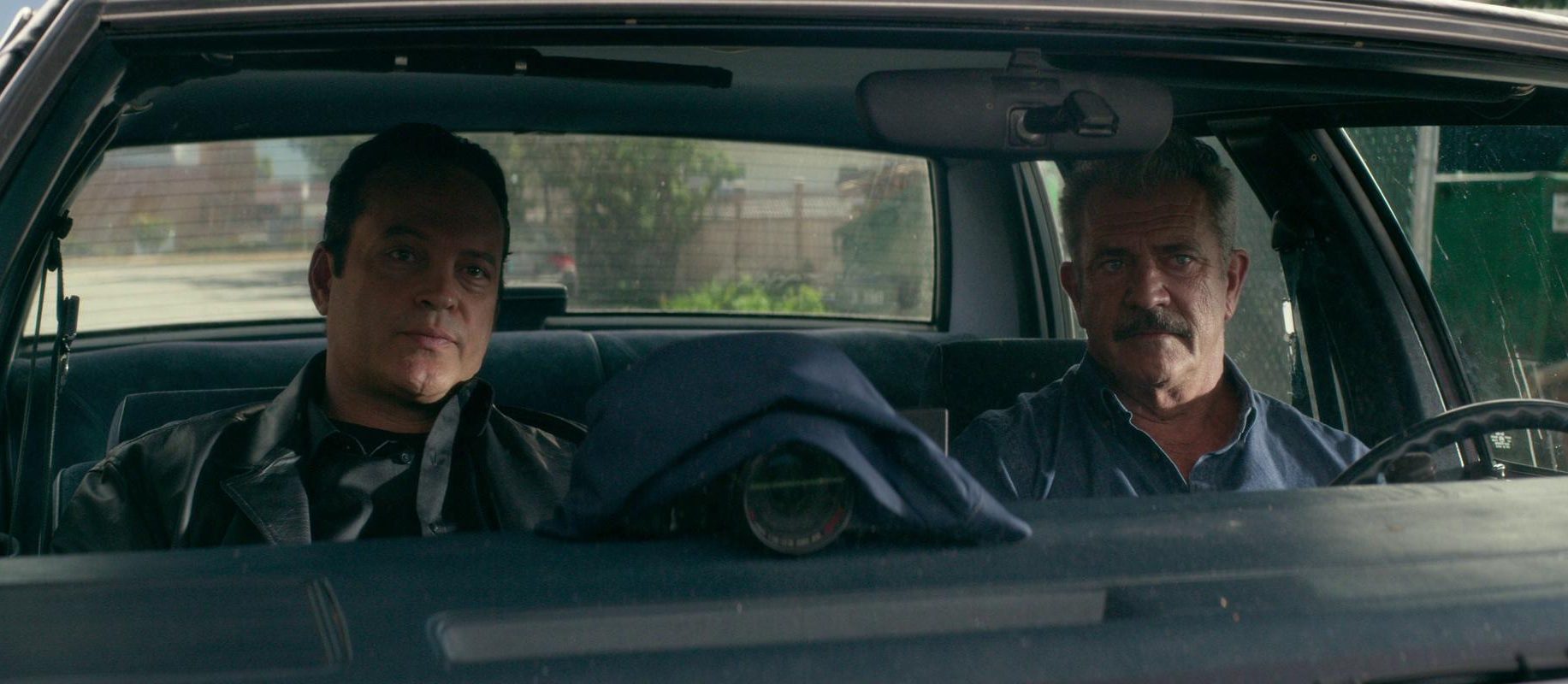 Vince Vaughn and Mel Gibson in Dragged Across Concrete